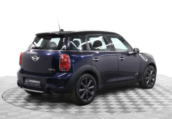 Подержанный автомобиль MINI Countryman 2011 года (5 фото)