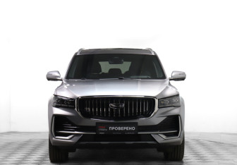 Подержанный автомобиль Geely Monjaro 2024 года (2 фото)