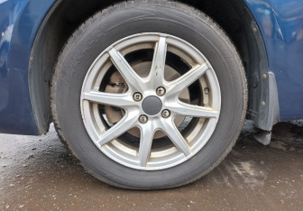 Подержанный автомобиль Hyundai Solaris Hatchback 2013 года (9 фото)