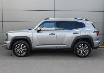 Подержанный автомобиль Haval H7 2025 года (7 фото)
