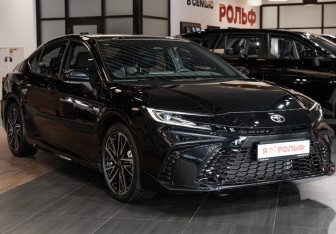 Новый Toyota Camry Sedan 2025 (4 фото)