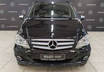 Подержанный автомобиль Mercedes-Benz Viano 2011 года (2 фото)