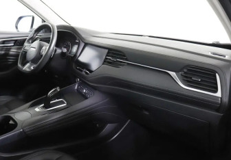 Подержанный автомобиль Haval F7 2022 года (5 фото)