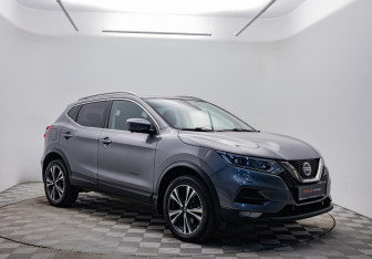Подержанный автомобиль Nissan Qashqai 2021 года (3 фото)