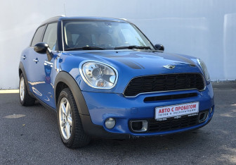 Подержанный автомобиль MINI Countryman 2012 года (3 фото)