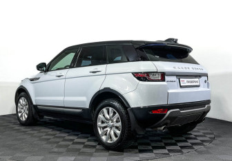 Подержанный автомобиль Land Rover Range Rover Evoque 2015 года (7 фото)