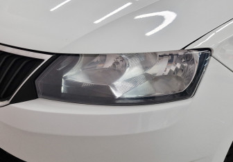 Подержанный автомобиль Skoda Rapid Liftback 2019 года (11 фото)