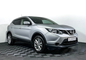 Подержанный автомобиль Nissan Qashqai 2016 года (3 фото)