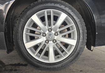 Подержанный автомобиль Nissan Teana 2011 года (19 фото)