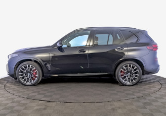 Новый BMW X5 2025 (3 фото)