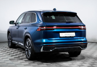 Подержанный автомобиль Geely Monjaro 2023 года (7 фото)