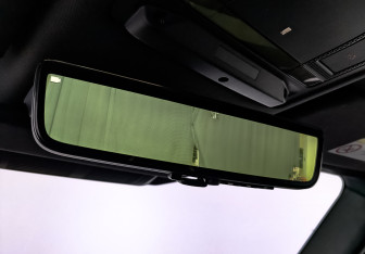 Подержанный автомобиль Land Rover Defender Suv 2020 года (25 фото)