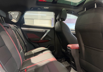 Подержанный автомобиль Geely Coolray 2023 года (11 фото)