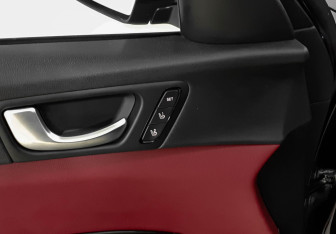 Подержанный автомобиль Kia Optima Sedan 2019 года (18 фото)