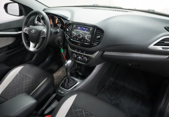 Подержанный автомобиль LADA (ВАЗ) Vesta Wagon 2020 года (10 фото)