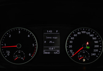 Подержанный автомобиль Volkswagen Caravelle 2018 года (11 фото)