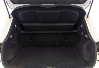 Подержанный автомобиль Nissan Qashqai 2022 года (10 фото)