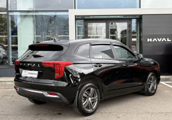 Подержанный автомобиль Haval Jolion 2023 года (5 фото)