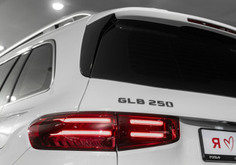 Новый Mercedes-Benz GLB 2025 (9 фото)