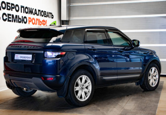 Подержанный автомобиль Land Rover Range Rover Evoque 2012 года (4 фото)