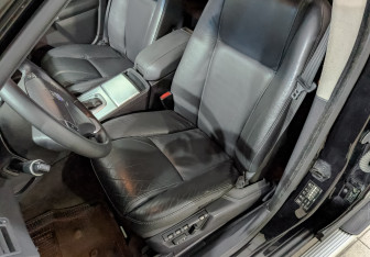 Подержанный автомобиль Volvo XC90 2012 года (19 фото)