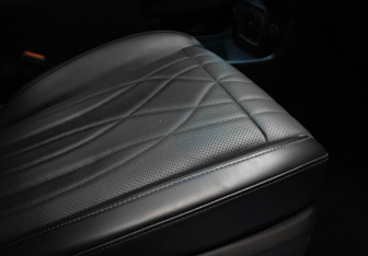 Подержанный автомобиль Exeed RX 2023 года (27 фото)