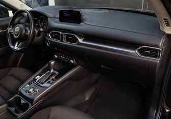 Подержанный автомобиль Mazda CX-5 2019 года (7 фото)