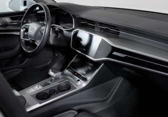 Подержанный автомобиль Audi A6 Wagon 2019 года (9 фото)
