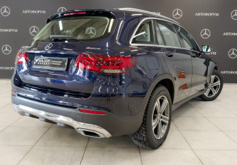 Подержанный автомобиль Mercedes-Benz GLC Coupe 2021 года (5 фото)
