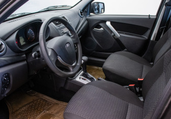 Подержанный автомобиль LADA (ВАЗ) Kalina Wagon 2016 года (10 фото)