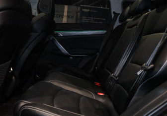 Подержанный автомобиль Geely Atlas Pro 2023 года (8 фото)