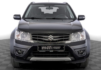 Подержанный автомобиль Suzuki Grand Vitara 2012 года (2 фото)