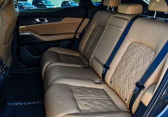 Подержанный автомобиль Changan UNI-K 2024 года (12 фото)