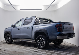 Подержанный автомобиль Changan Hunter Plus 2023 года (5 фото)