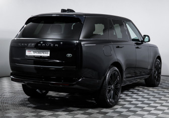 Подержанный автомобиль Land Rover Range Rover 2023 года (5 фото)