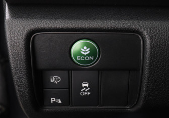 Подержанный автомобиль Honda Accord Sedan 2013 года (12 фото)