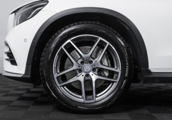 Подержанный автомобиль Mercedes-Benz GLC Coupe 2016 года (24 фото)