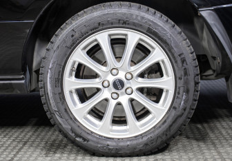 Подержанный автомобиль Land Rover Range Rover 2012 года (26 фото)