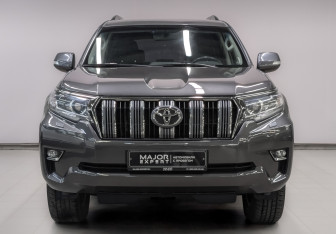 Подержанный автомобиль Toyota Land Cruiser Prado 2019 года (2 фото)