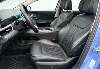 Подержанный автомобиль Chery Arrizo 8 2023 года (10 фото)