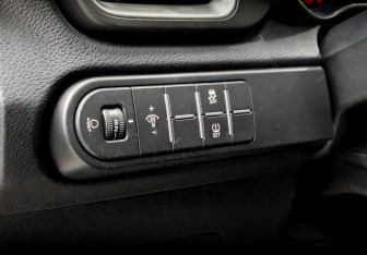 Подержанный автомобиль Kia Ceed Wagon 2021 года (28 фото)