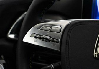 Подержанный автомобиль FAW Bestune T77 2023 года (9 фото)