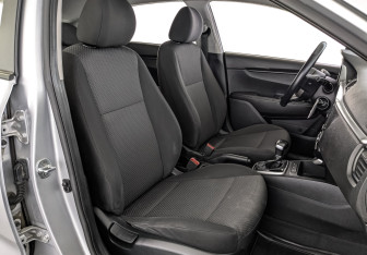 Подержанный автомобиль Kia Rio Hatchback 2021 года (21 фото)