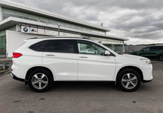 Подержанный автомобиль Haval M6 2023 года (4 фото)