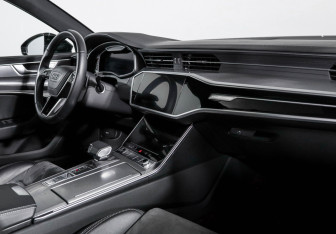 Подержанный автомобиль Audi A6 Sedan 2024 года (9 фото)