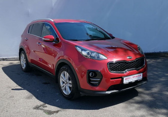 Подержанный автомобиль Kia Sportage 2018 года (3 фото)