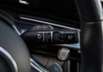 Подержанный автомобиль Kia Carnival 2021 года (32 фото)
