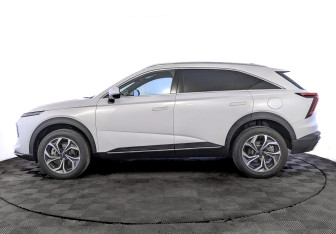 Подержанный автомобиль Haval F7 2025 года (8 фото)