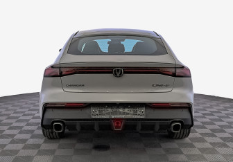 Новый Changan UNI-V 2024 (6 фото)