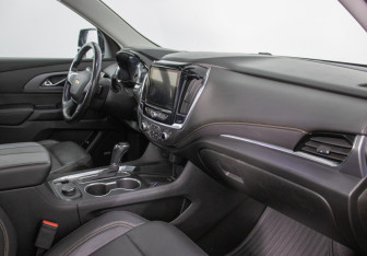 Подержанный автомобиль Chevrolet Traverse 2019 года (7 фото)